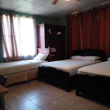Hostel Guayacan Puerto Armuelles Eksteriør billede