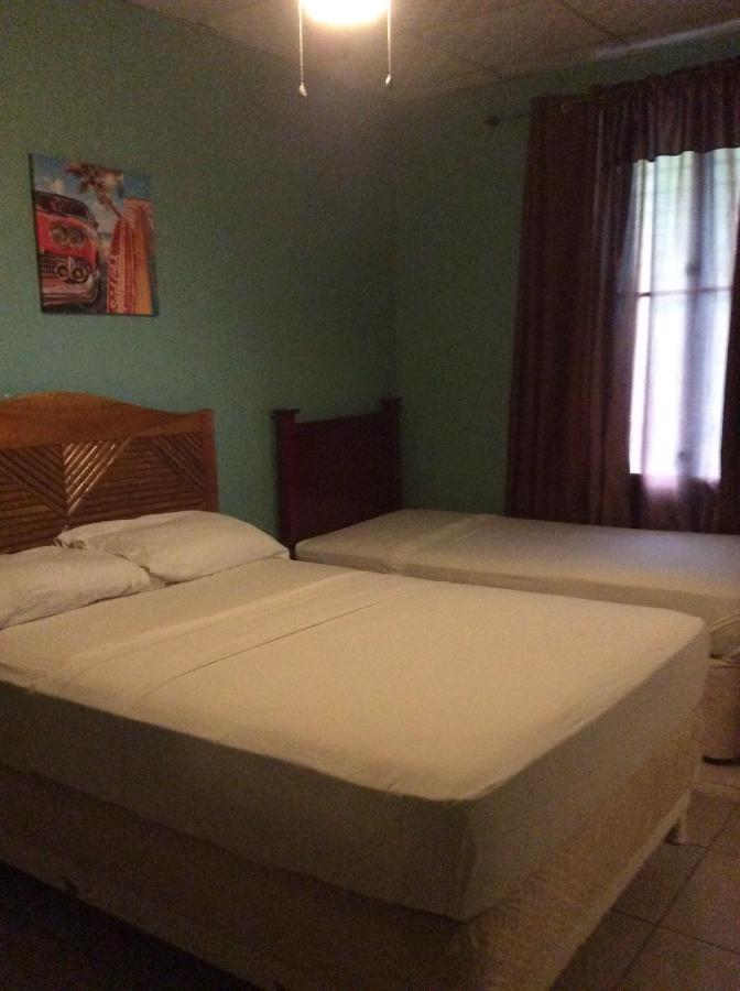 Hostel Guayacan Puerto Armuelles Eksteriør billede